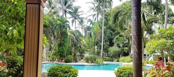 Rattana Guesthouse & Bungalow