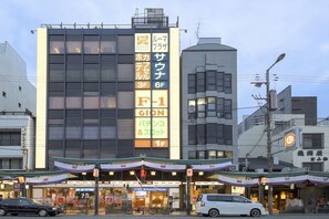 Front of property - Rumor Plaza - Caters to Men (Kyoto)