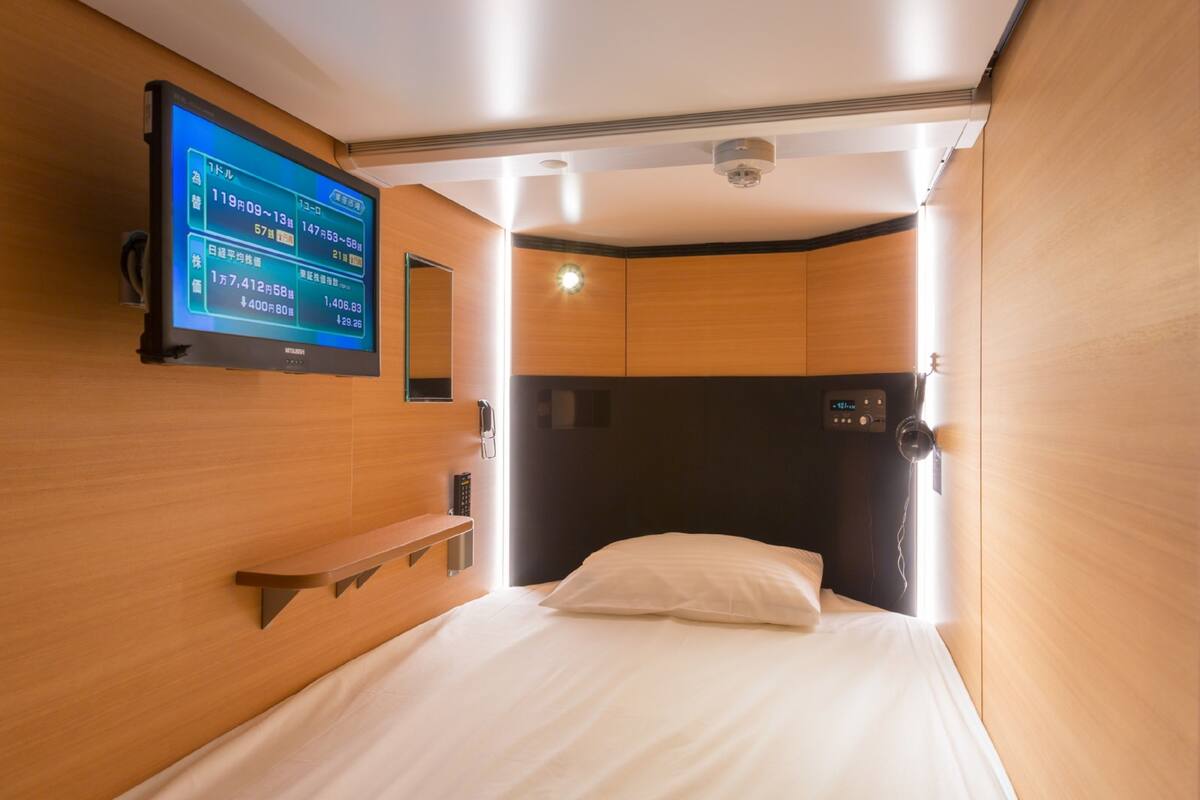 Room amenity