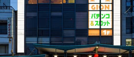 Front of property - evening/night