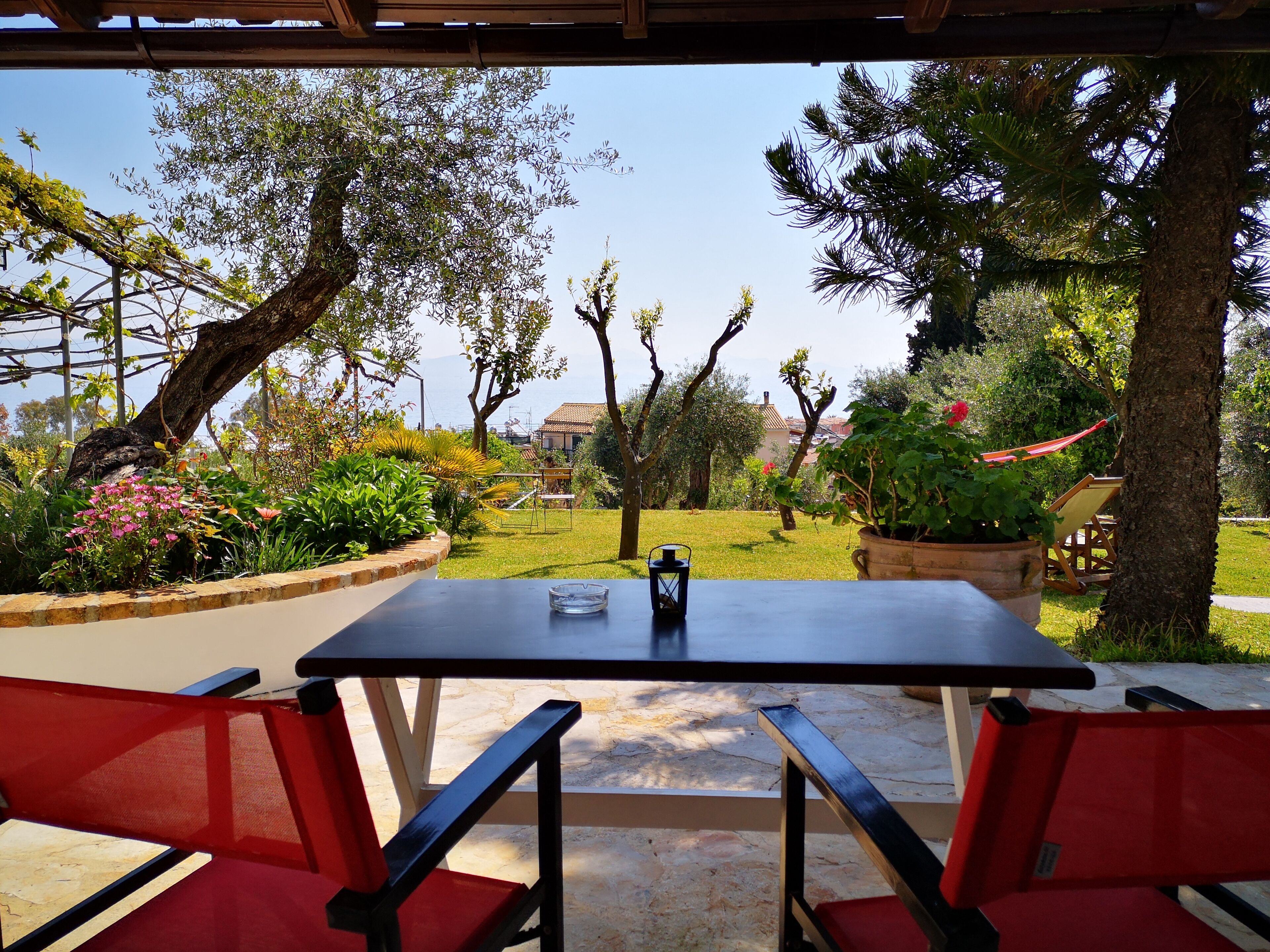 Photo - Gina Studios