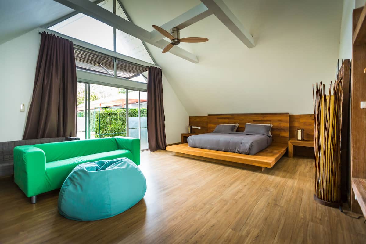 @grand garden | minibar, in-room safe, desk, soundproofing