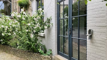 Superior Studio, Ensuite, Garden View (Studio plain pied) | Lobby