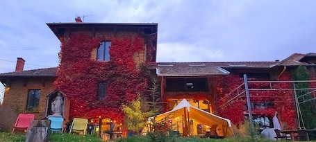 Fachada de la propiedad. Lodges Lao