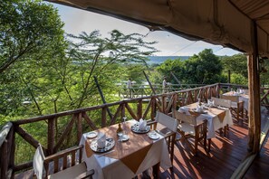 Restaurant - Neptune Mara Rianta Luxury Camp - All Inclusive (Maasai Mara)