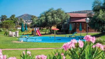 2 outdoor pools, pool umbrellas, sun loungers