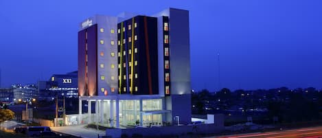 Front of property - evening/night