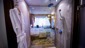 Shower, free toiletries, hair dryer, bathrobes