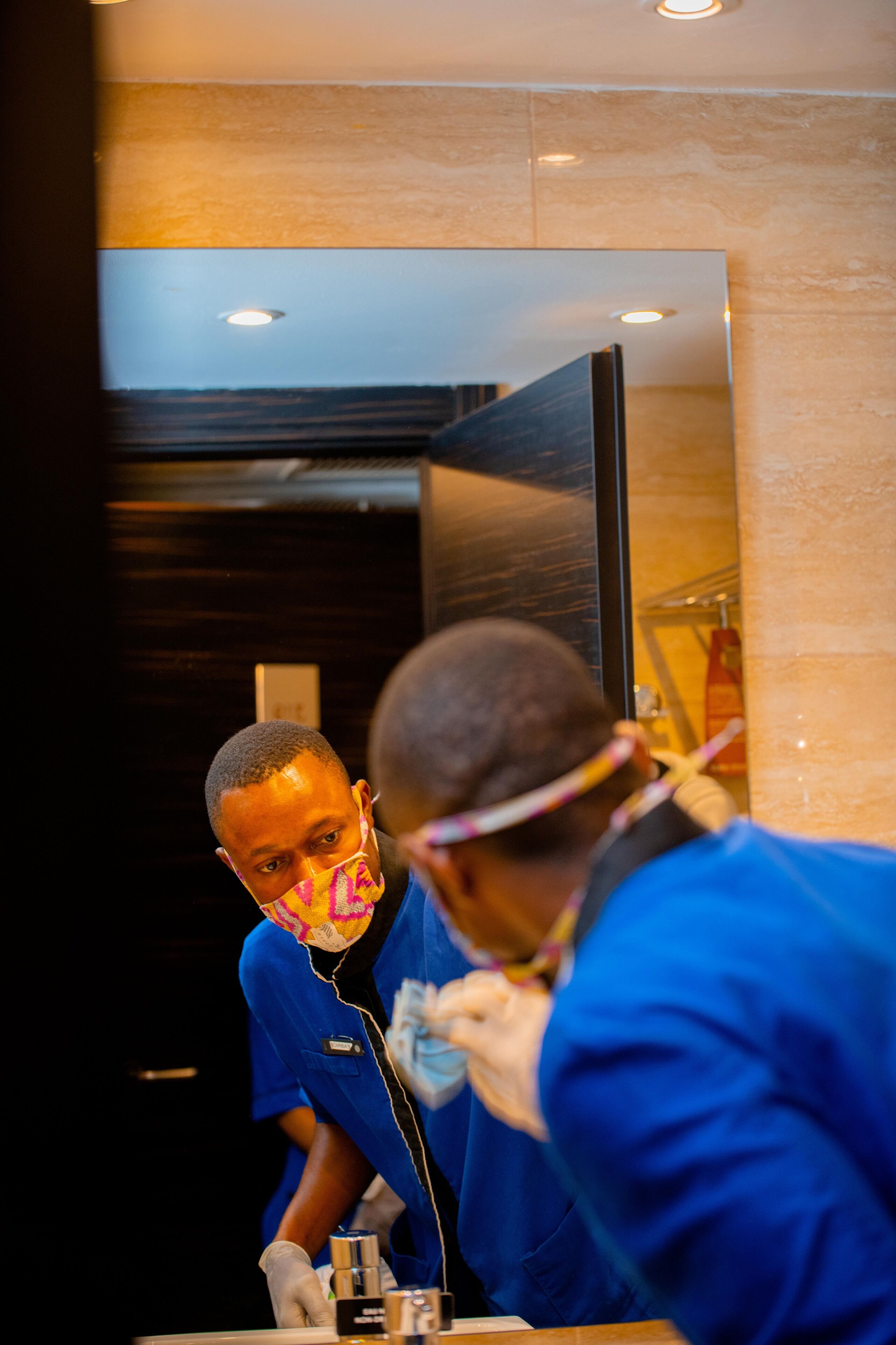 standard room, 1 king bed | 1 bedroom, hypo-allergenic bedding, minibar, in-room safe