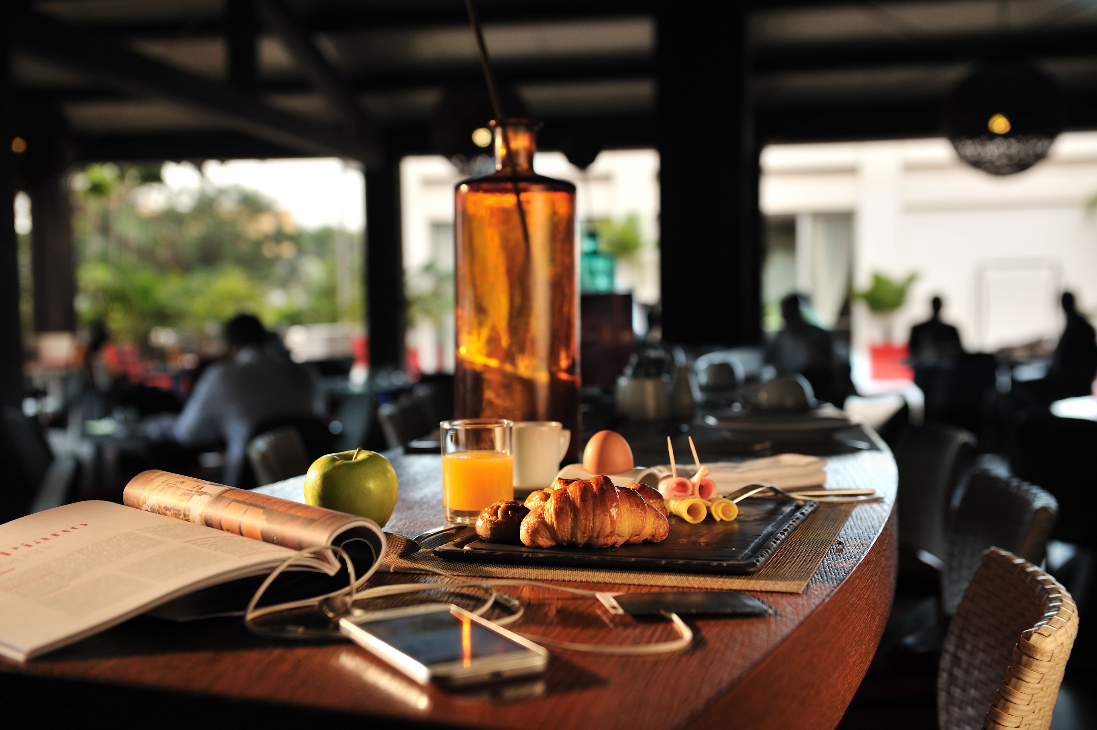 daily buffet breakfast (cdf 94500 per person)