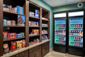 Snack bar - Hampton Inn & Suites Blythe (Blythe)