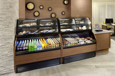 Hyatt Place Miami Airport East - Image 18