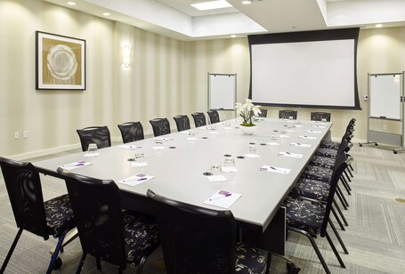 Hyatt Place Miami Airport East - Image 25