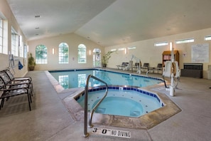 Indoor pool - Worldmark Midway (Midway)