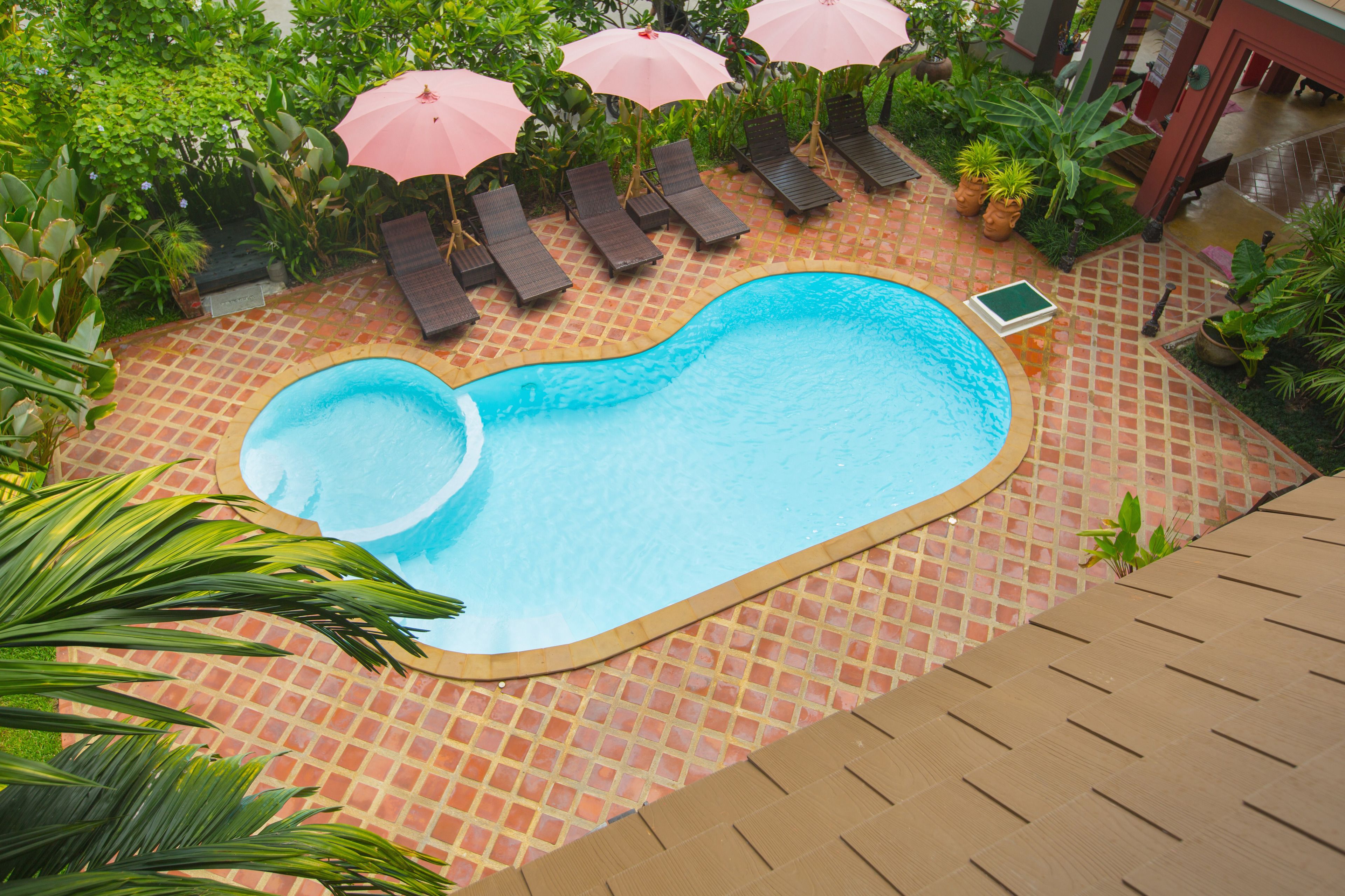 outdoor pool, pool loungers