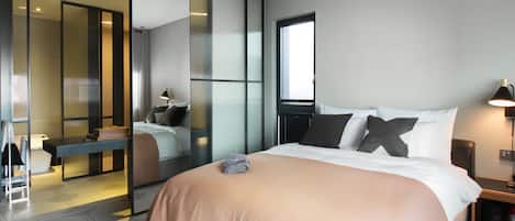 In-room safe, desk, soundproofing, iron/ironing board