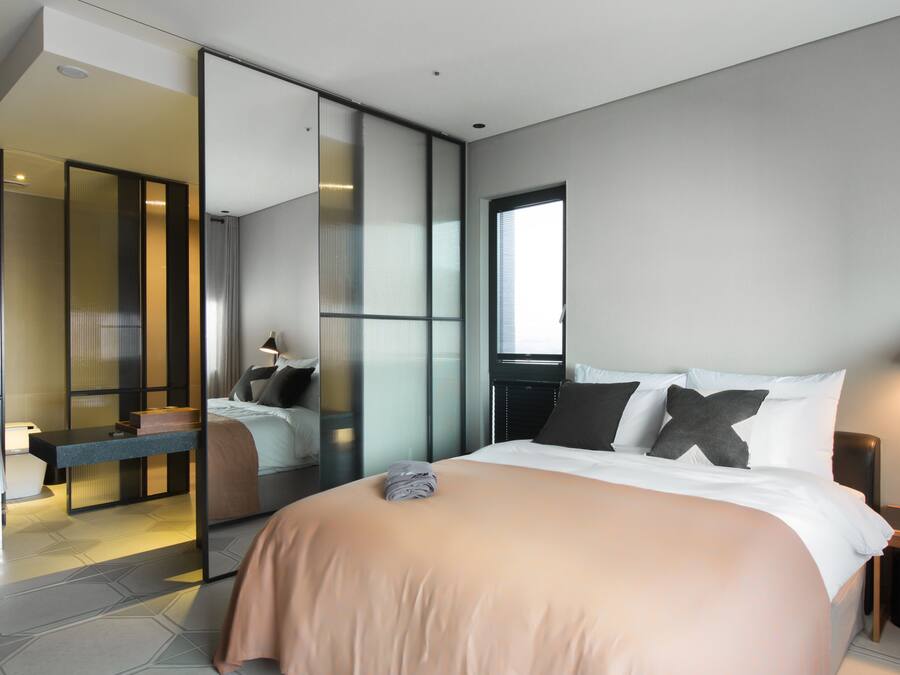 In-room safe, desk, soundproofing, iron/ironing board