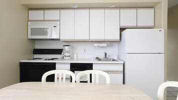 家庭公寓, 2 間臥室, 露台 (A) | 1 間睡房、嬰兒床 (收費)、摺床/加床 (收費)