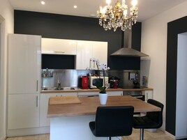 Apartamento de lujo, baño privado | Miscelánea