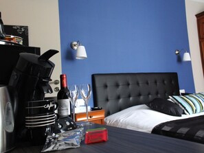 Superior Double Room, Ensuite, City View - Villa Louvre Lens (Lens)