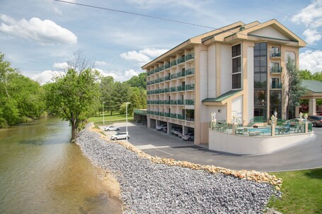 Pigeon River Inn - Image 65