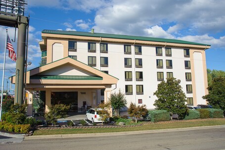 Pigeon River Inn - Image 66