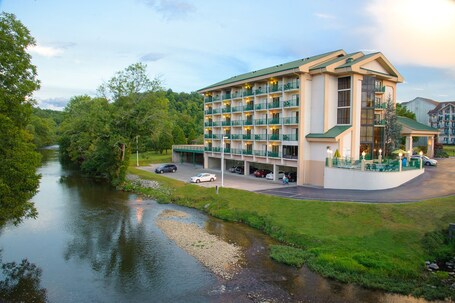 Pigeon River Inn - Image 74