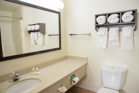 Pigeon River Inn - Image 27