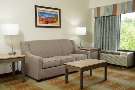 Pigeon River Inn - Image 32