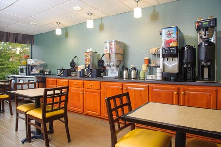 Pigeon River Inn - Image 9