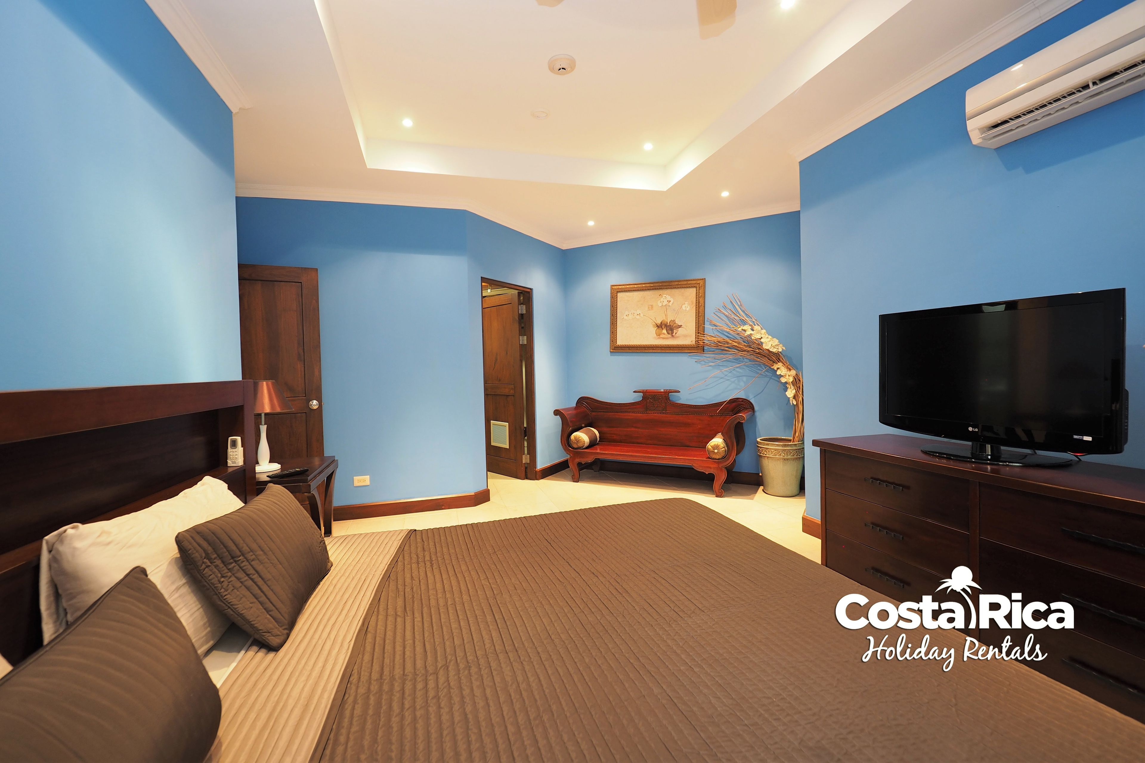 apartment, 2 bedrooms (macaw #4) | 1 bedroom, individually decorated, individually furnished