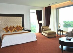 Minibar, in-room safe, desk, blackout curtains