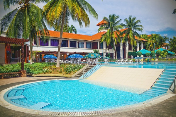 Outdoor pool, sun loungers