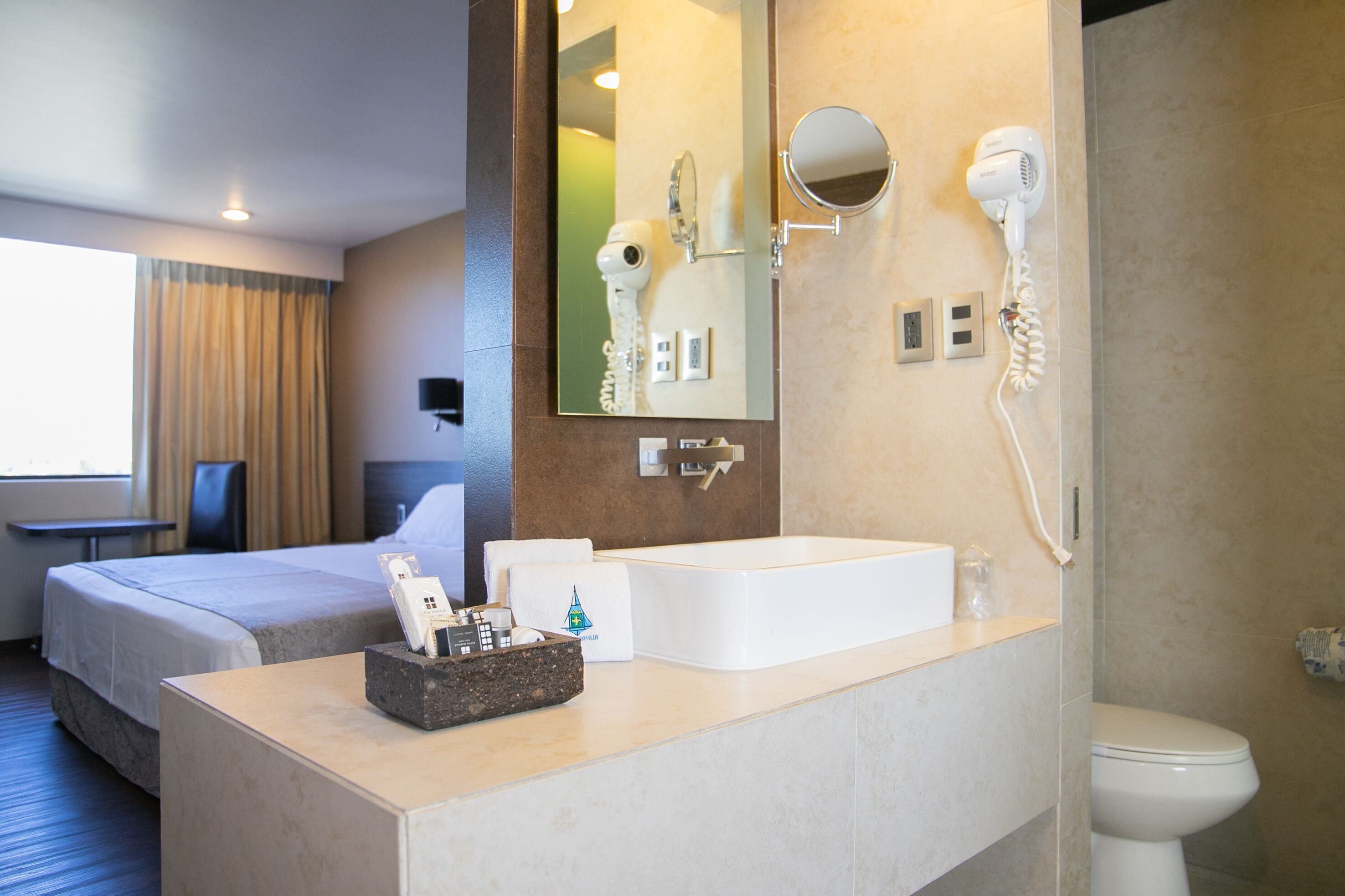 standard room, 1 king bed | bathroom | shower, rainfall showerhead, free toiletries, hair dryer