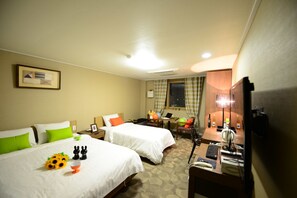 Deluxe Twin Room | 1 bedroom, down comforters, individually furnished, iron/ironing board