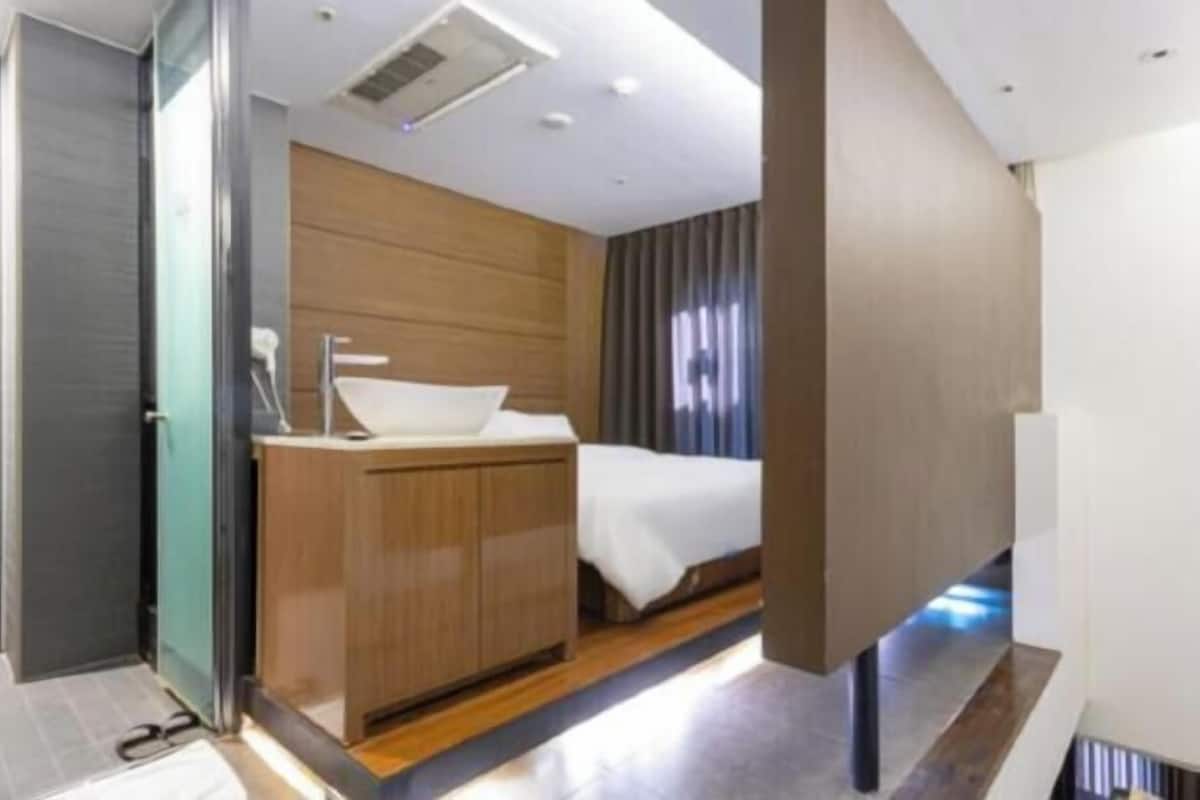 Individually decorated, individually furnished, blackout drapes