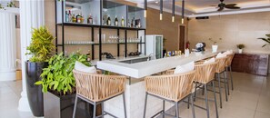 Bar (on property) - Boracay Summer Palace (Boracay Island)