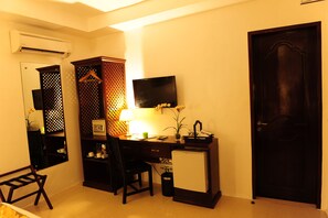 Coffres-forts dans les chambres, bureau