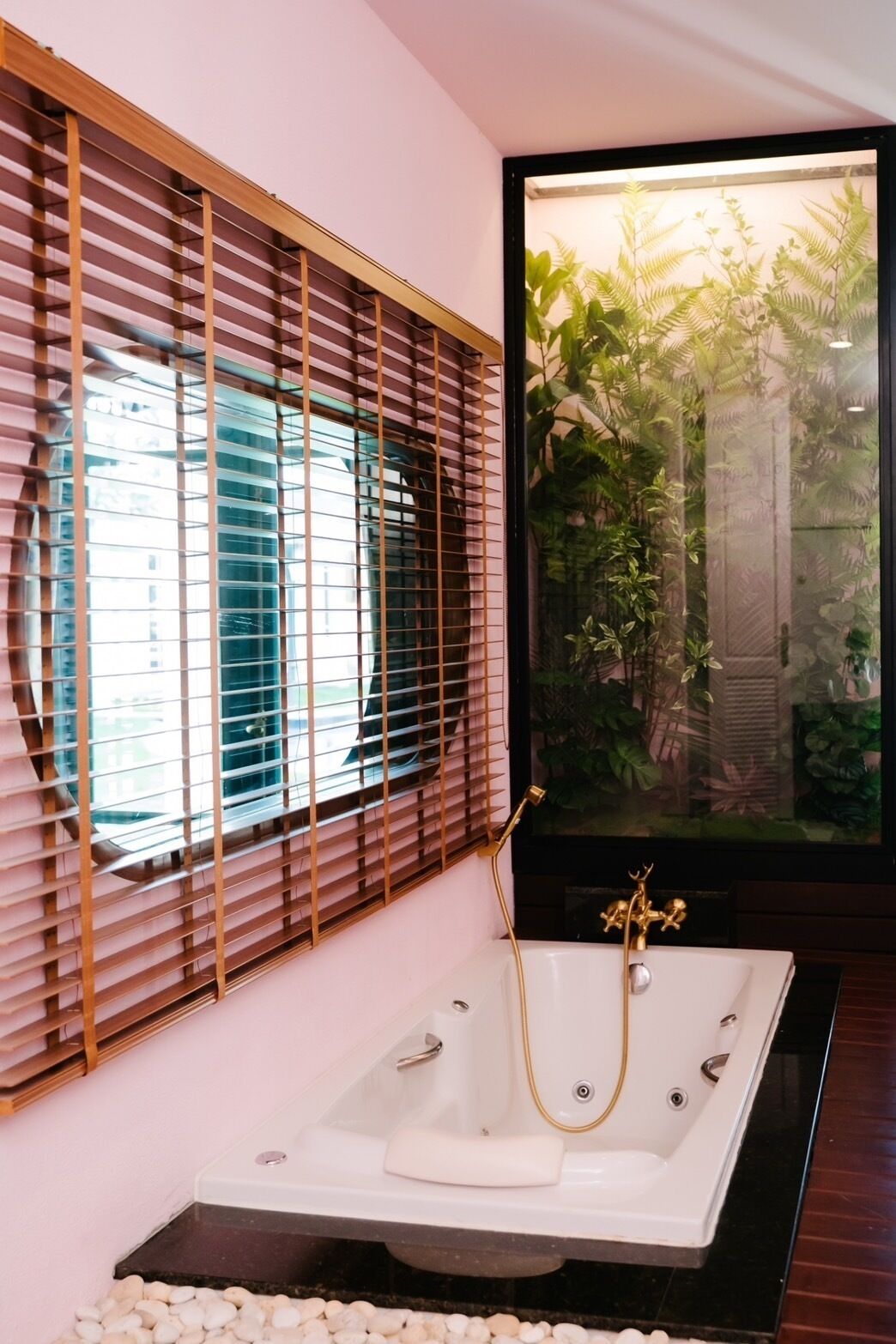 separate bathtub and shower, jetted bath, rainfall showerhead