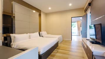 2 bedrooms, in-room safe, individually decorated, desk