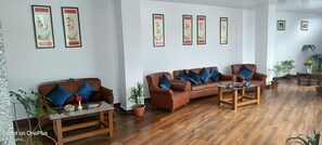 Lobby - Central Heritage Resort & Spa, Darjeeling (Darjeeling)