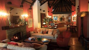 Unclassified image, 3 of 59, button - Moontide Guest Lodge (Wilderness)