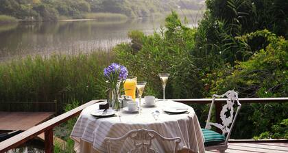 Moontide Guest Lodge