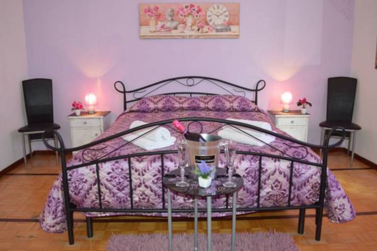 City Room, 1 Bedroom, Ensuite, City View | Desk, iron/ironing board (on request), cribs (surcharge)