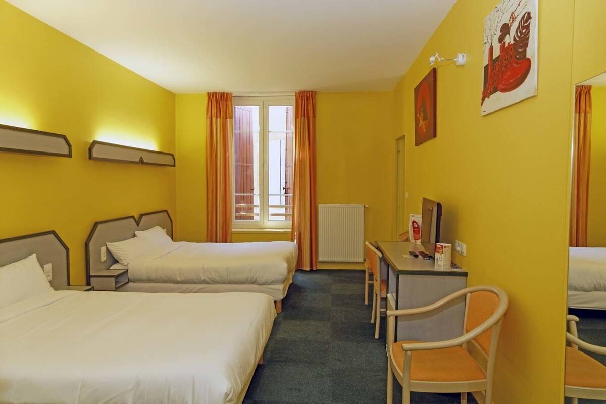 Minibar, desk, iron/ironing board (on request), free WiFi