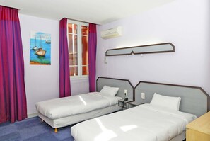 Minibar, desk, iron/ironing board, free WiFi