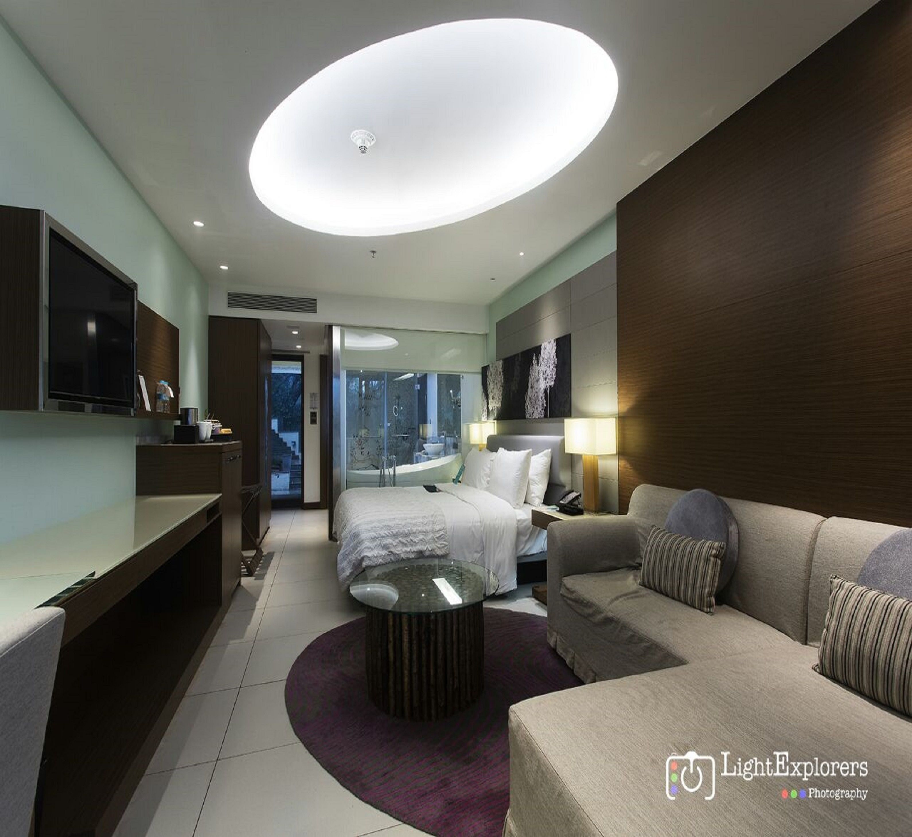 1 bedroom, premium bedding, pillow-top beds, minibar