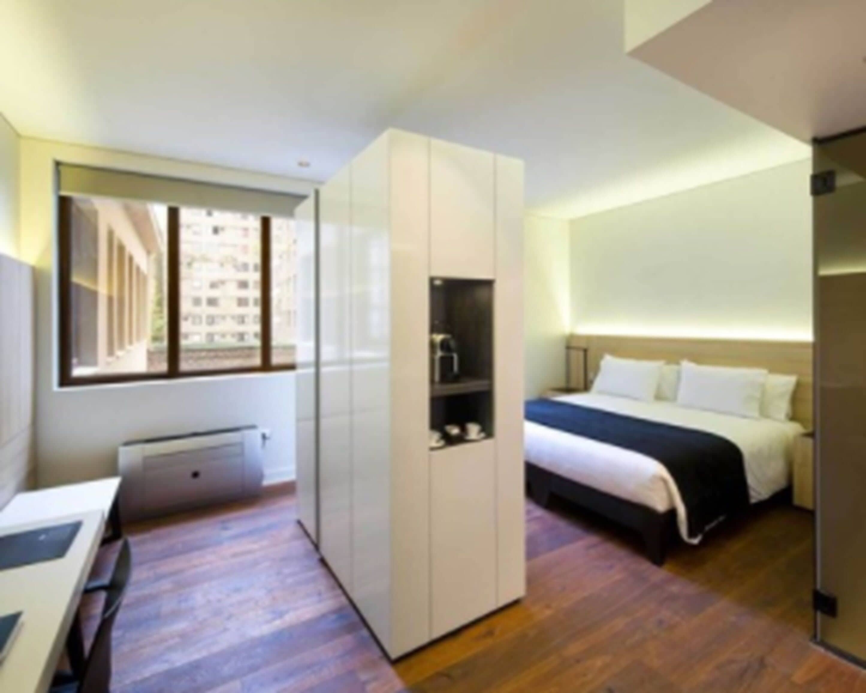superior double room | minibar, in-room safe, desk, free wifi
