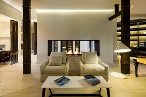 Lobby lounge - Altiplanico Bellas Artes (Santiago)