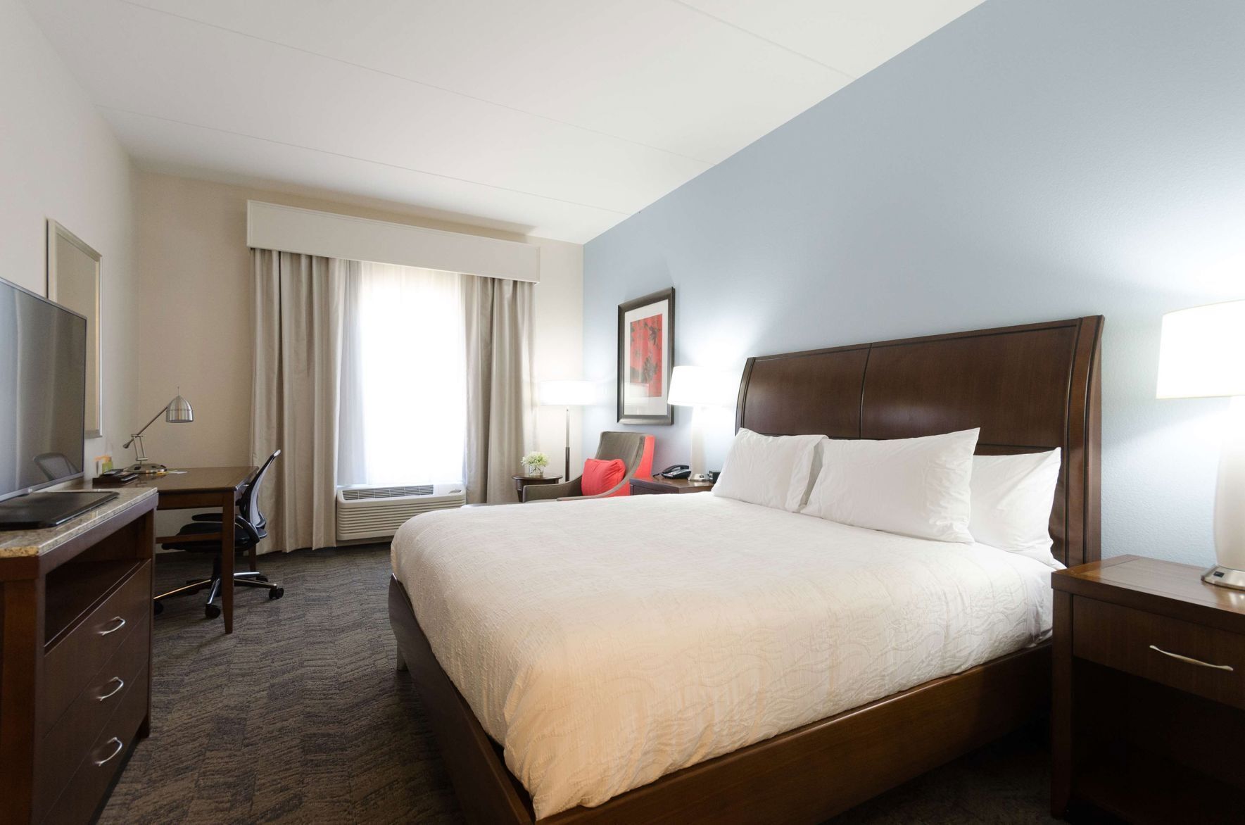 In-room safe, laptop workspace, free WiFi, bed sheets